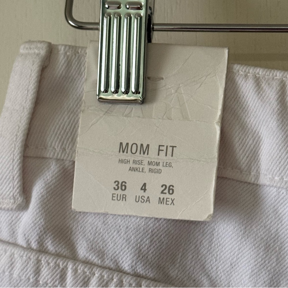 NWT Zara Mom Fit High Waisted Jeans White Denim Jeans 100% Cotton Size US 4 - Picture 11 of 11